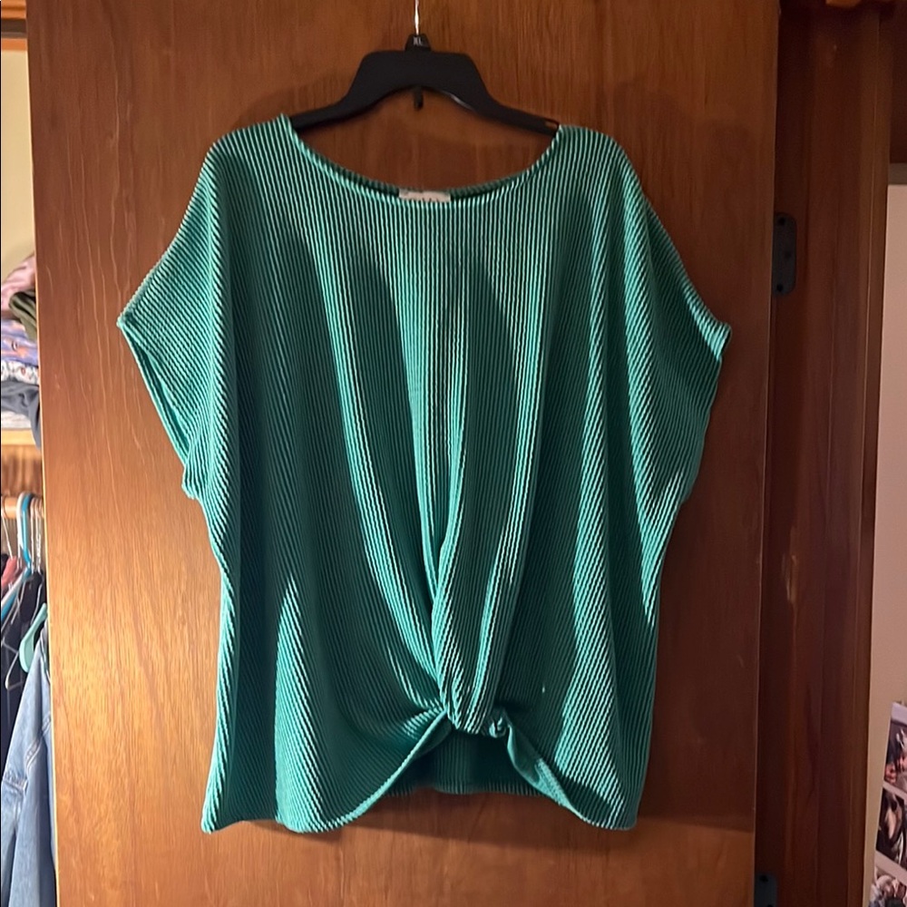 Gilli Green Dolman Sleeve Tie Front Blouse